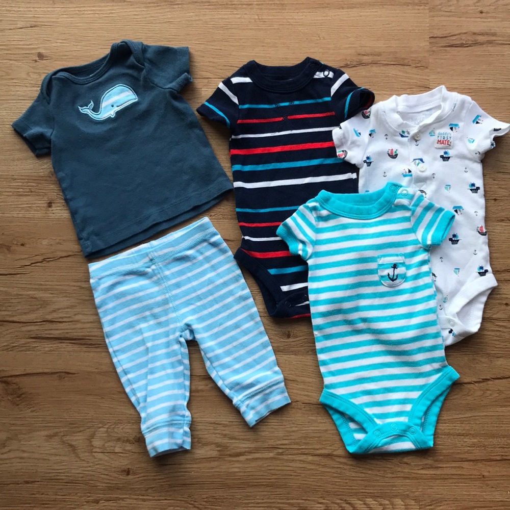3 onesies and a matching top and bottom